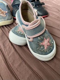 3 пары обуви