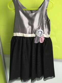 Нарядное платье для девочки 5-6 лет