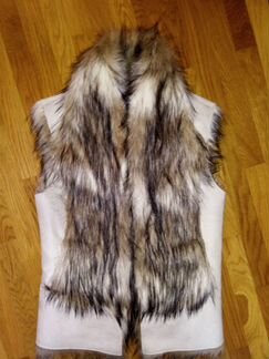 Безрукавка меховая
