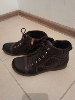 Ботинки темно коричневые иск кожа 38 рр