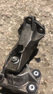 Бу запчасти Land Rover Vogue Sport Левая лапа двс