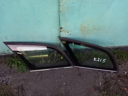 Форточка задняя левая для Тойота Авенсис Т250 унив