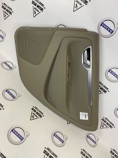 Обшивка задней правой двери Volvo XC70 2004-2007