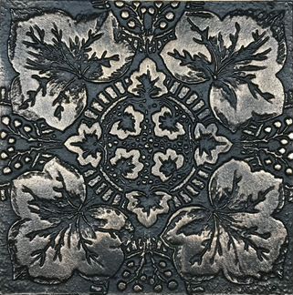 Чугунная плитка