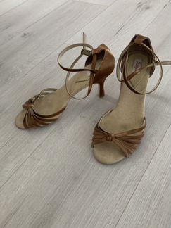 Туфли для танцев размер 8