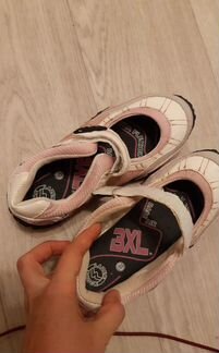 Туфли.кожа.текстиль. новые 35 размер.Котофей